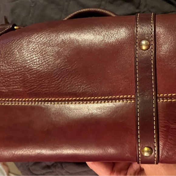 Dooney & Bourke Florentine LARGE Satchel in burgundy color EUC - Picture 11 of 13